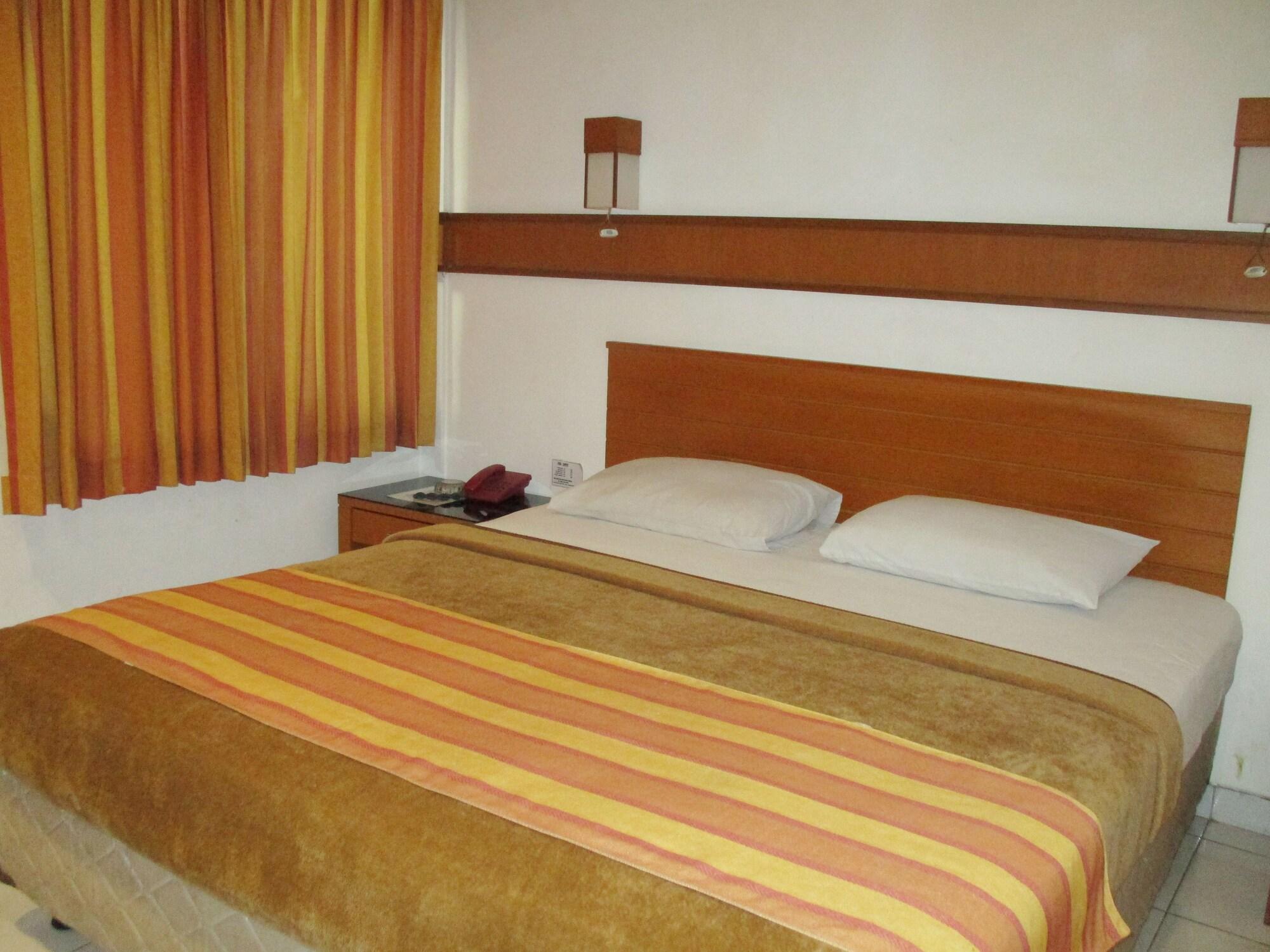 Hotel Caravan Tanah Abang Jakarta Ngoại thất bức ảnh