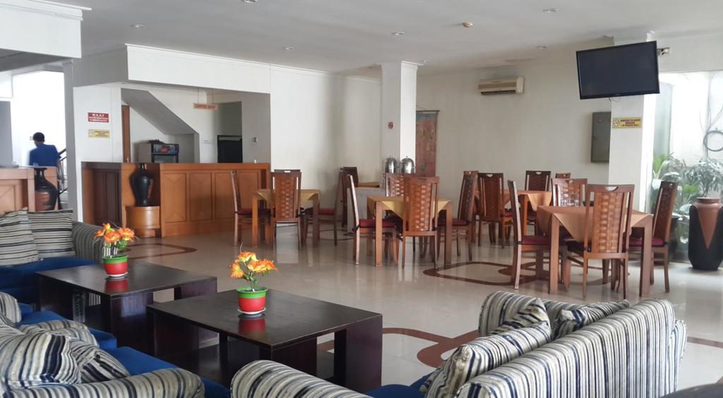 Hotel Caravan Tanah Abang Jakarta Ngoại thất bức ảnh