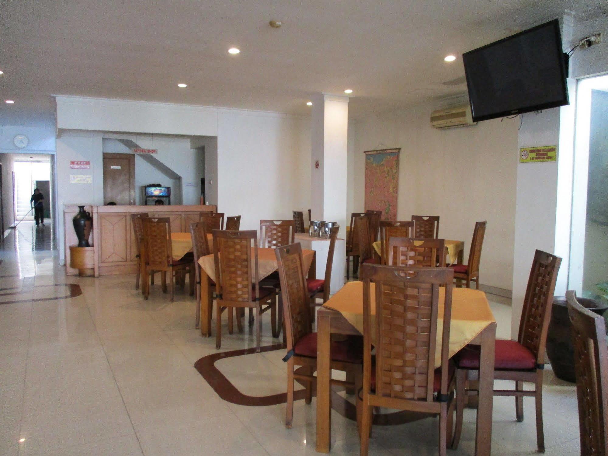 Hotel Caravan Tanah Abang Jakarta Ngoại thất bức ảnh