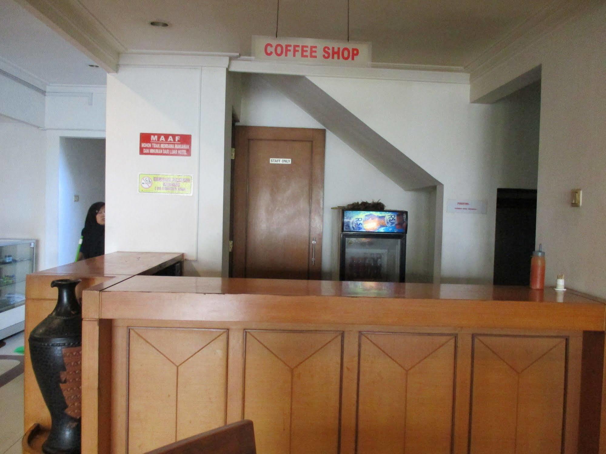 Hotel Caravan Tanah Abang Jakarta Ngoại thất bức ảnh