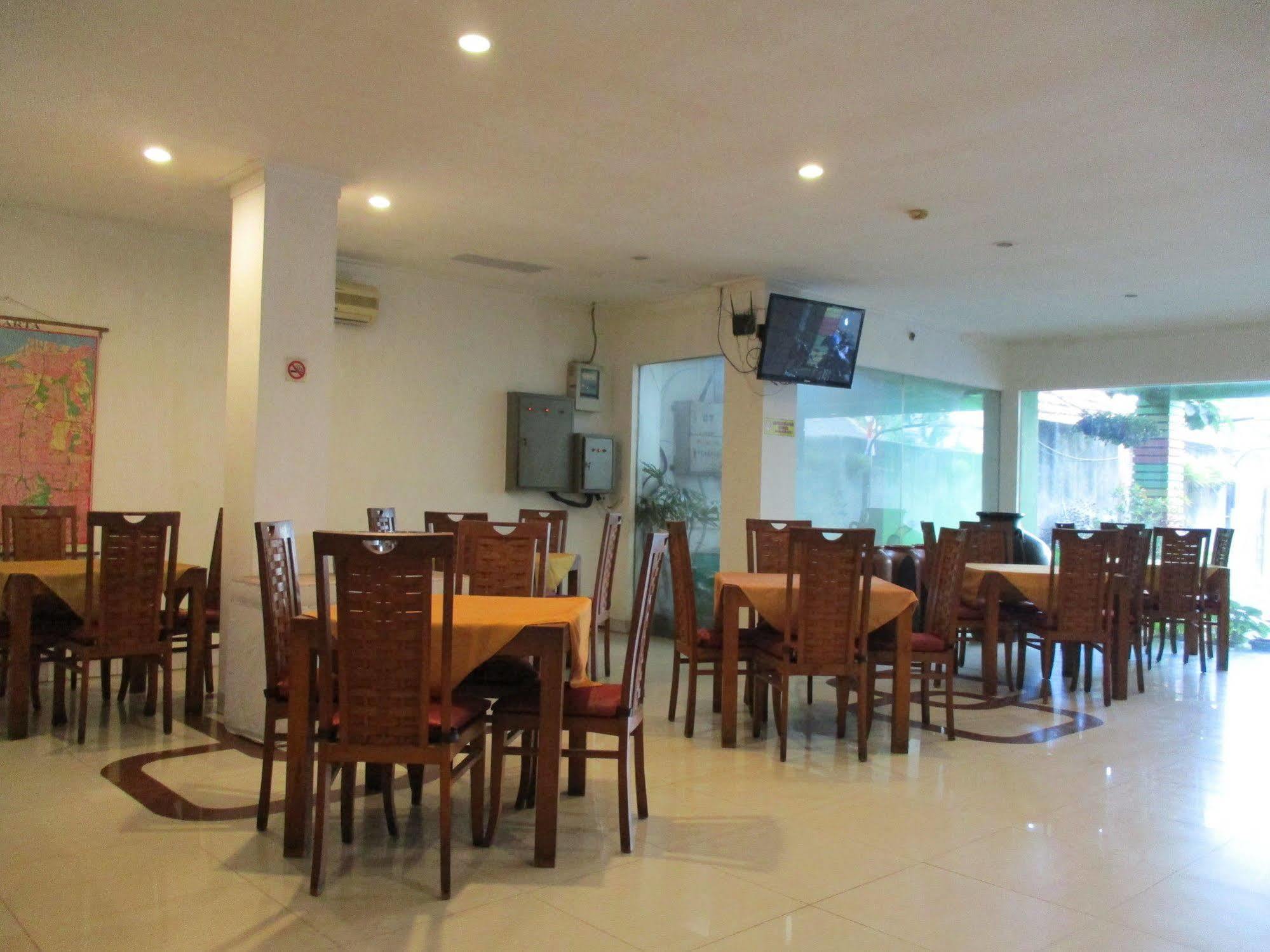 Hotel Caravan Tanah Abang Jakarta Ngoại thất bức ảnh
